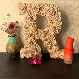Dusty pink Rose R letter decoration